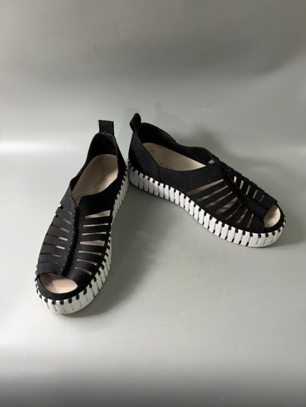 Ilse Jacobsen Tulip 9376 Black Suede Sandals, Size 38